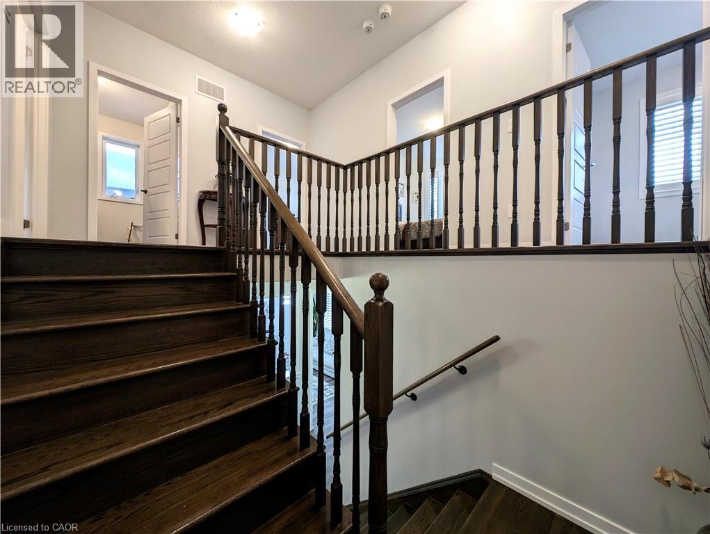4-bedroom home for sale at 37 MULL Avenue, Caledonia ON · photo 24 of 43