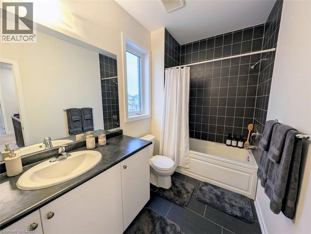 4-bedroom home for sale at 37 MULL Avenue, Caledonia ON · photo 33 of 43