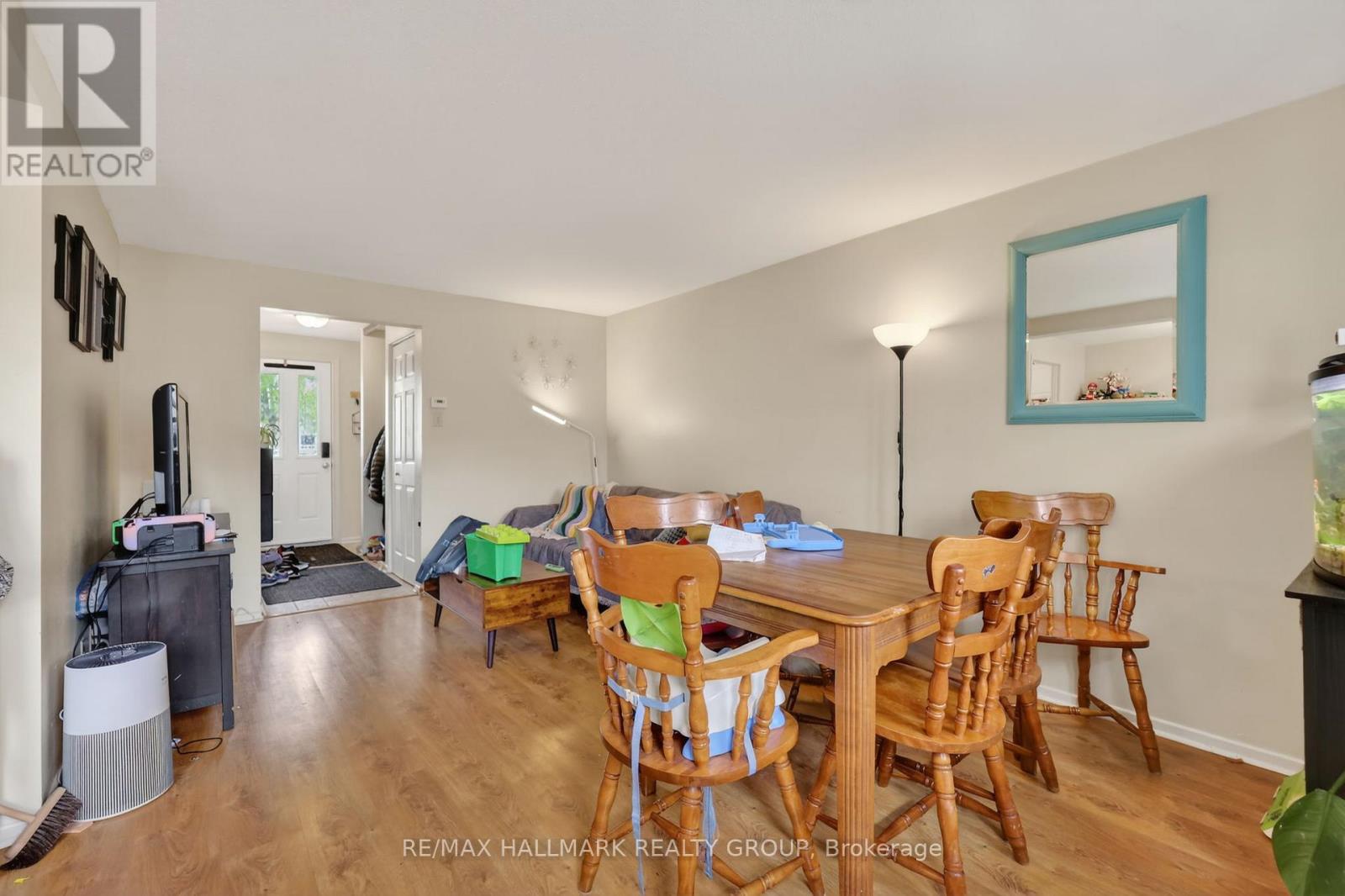 52 THISTLEDOWN COURT - 10