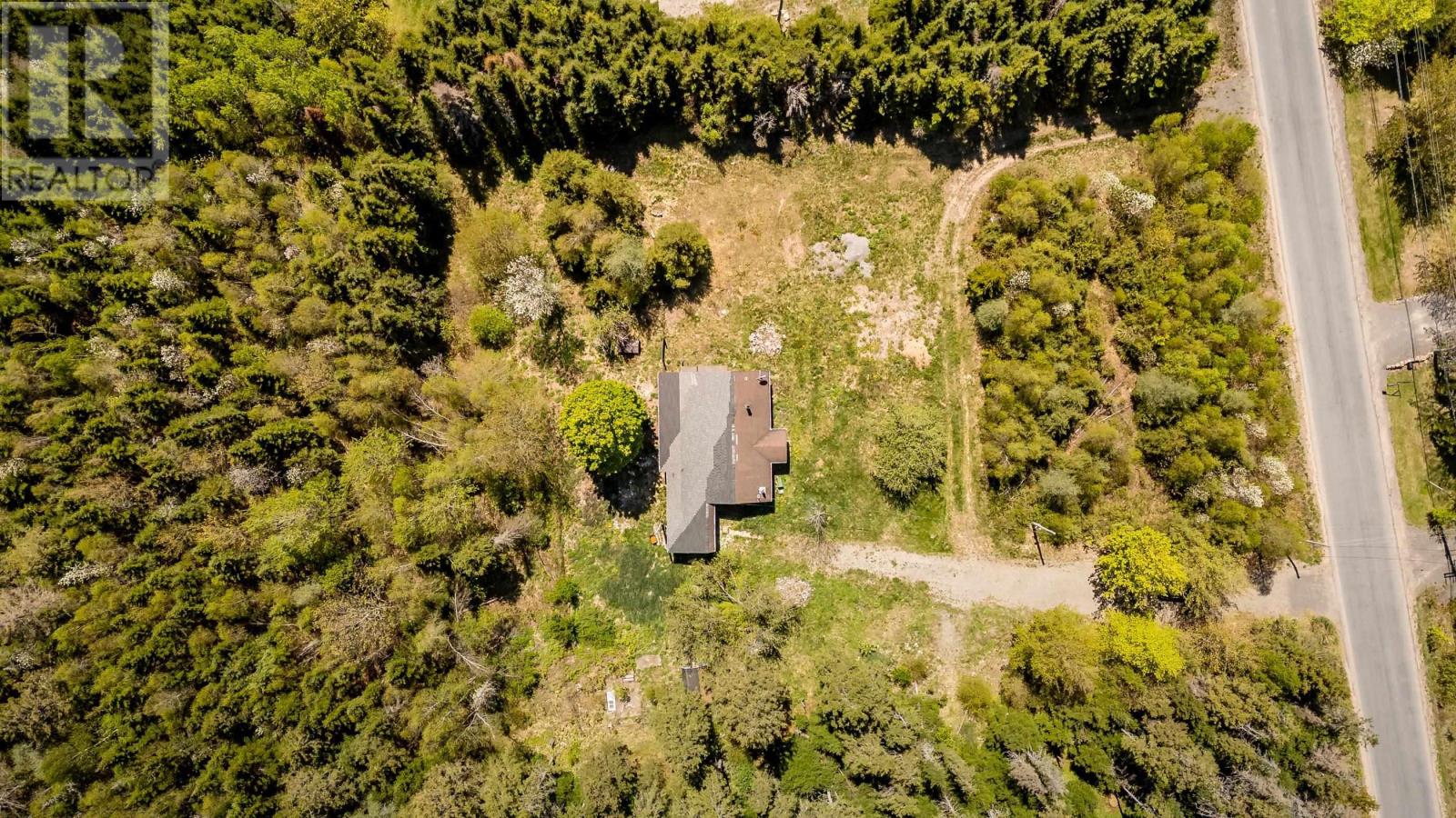 808 Newtonville Road - 18