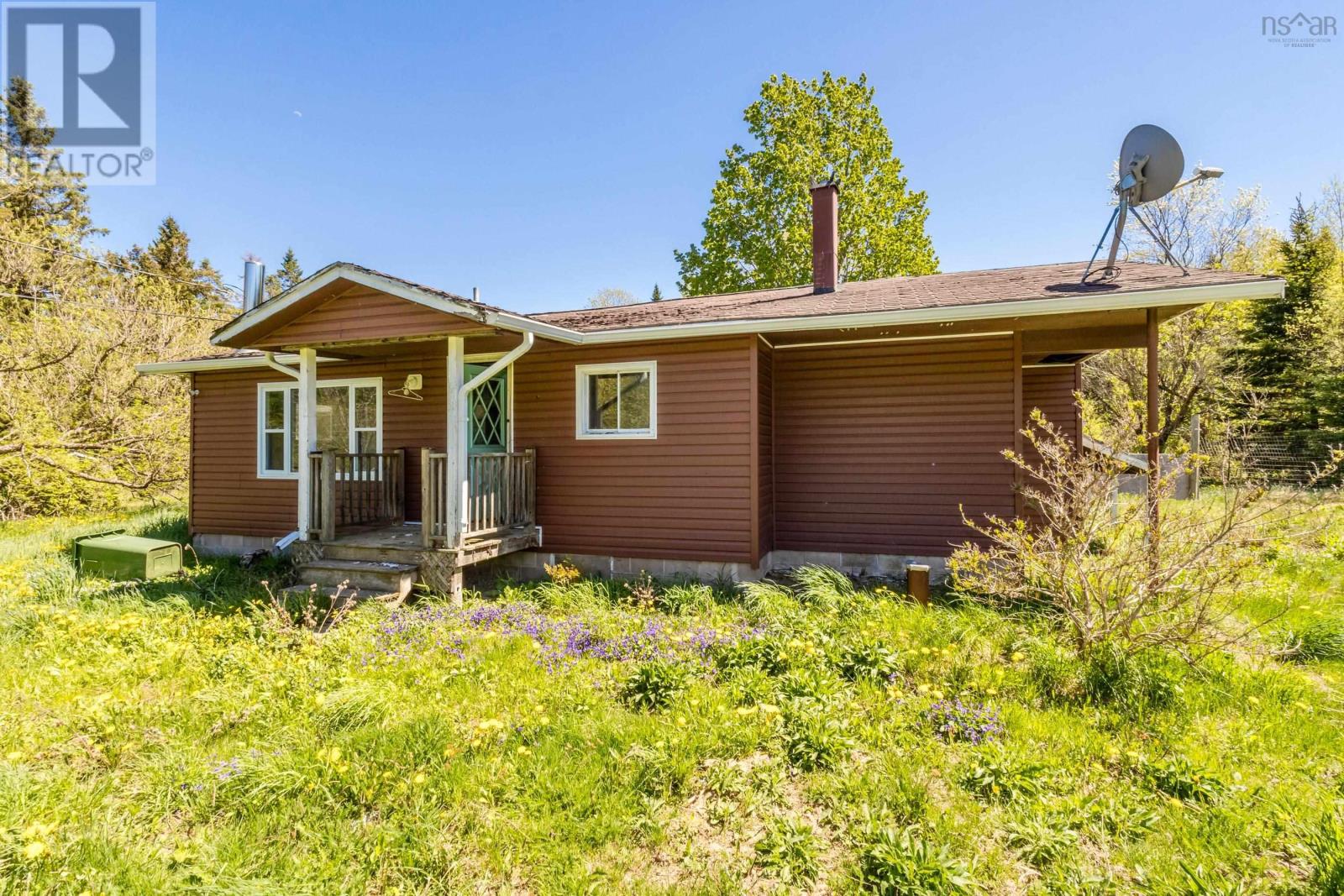 808 Newtonville Road - 24