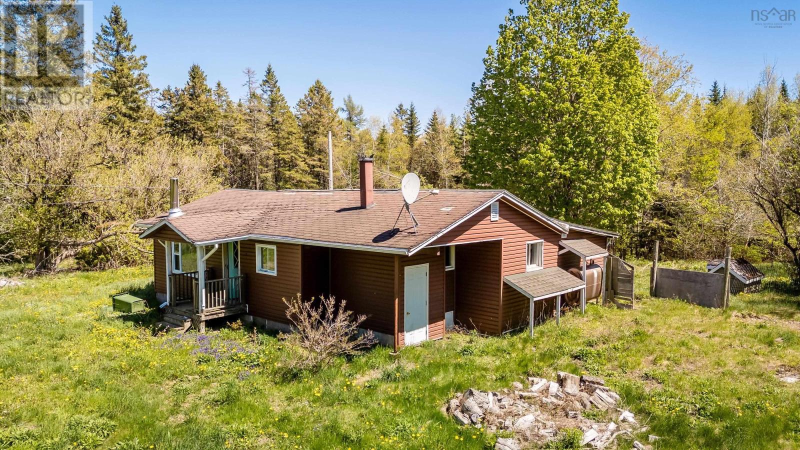 808 Newtonville Road - 9
