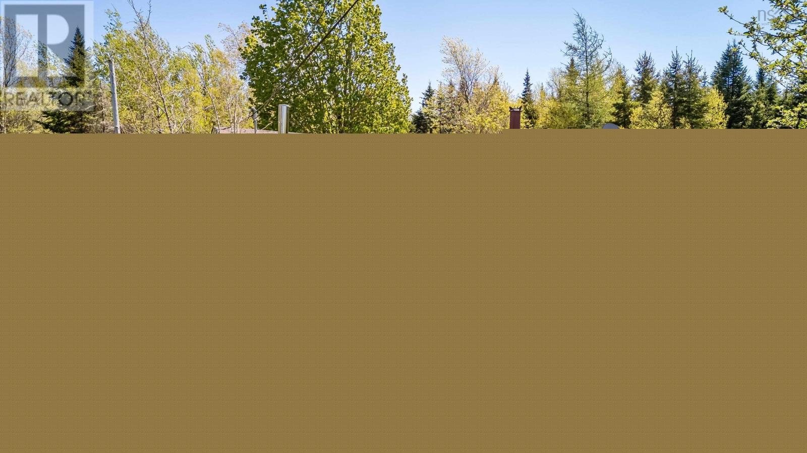 Property 26 of 27 of 808 Newtonville Road