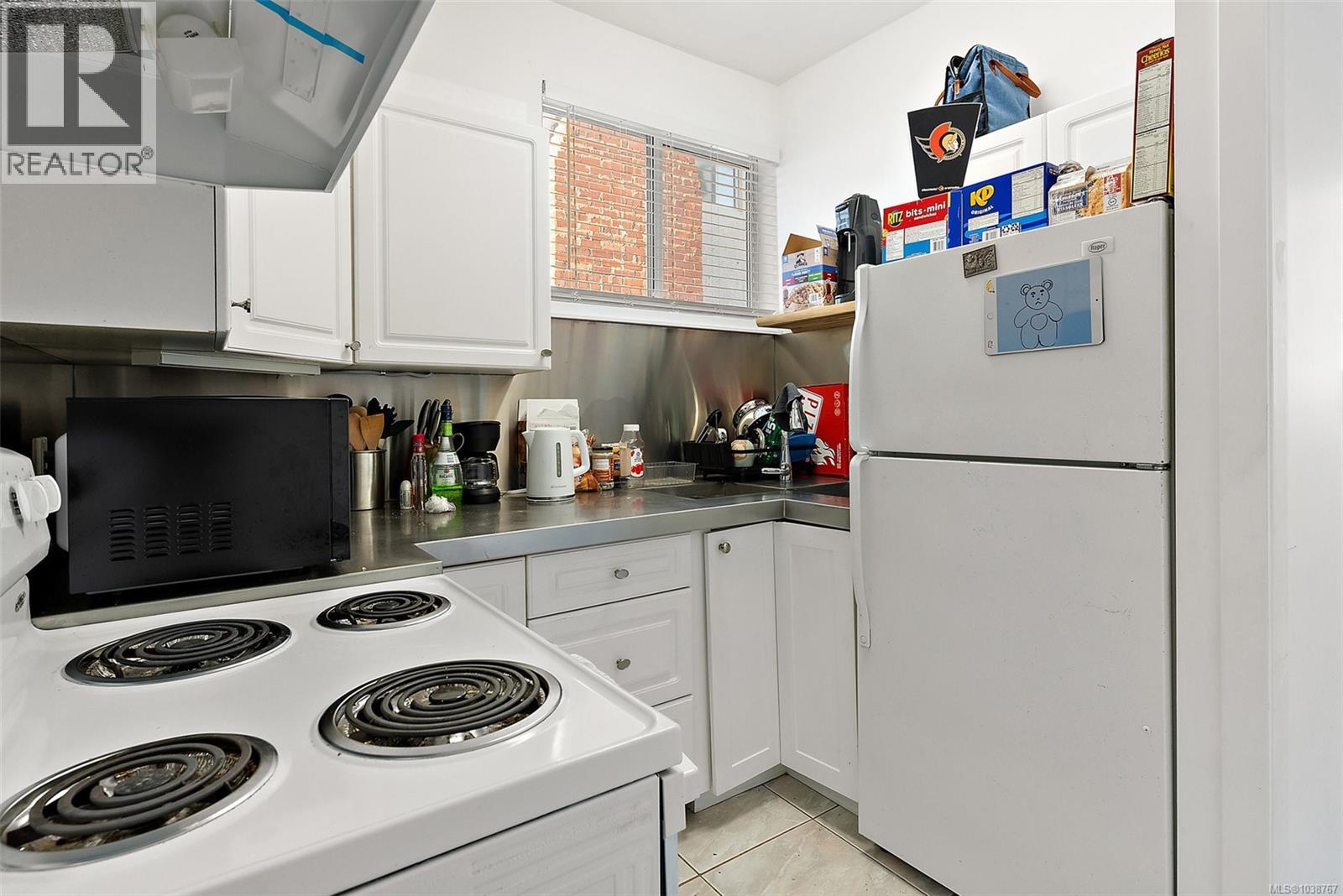 3176 Balfour Ave - 14
