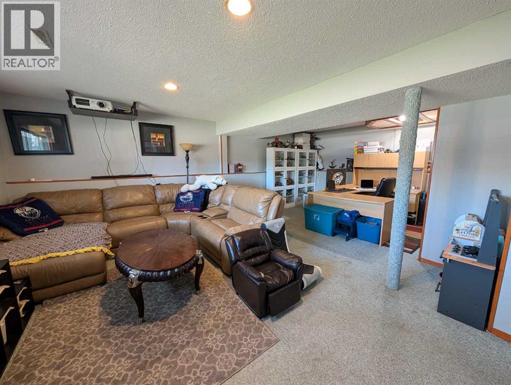 112 Sprague Way SE - 19