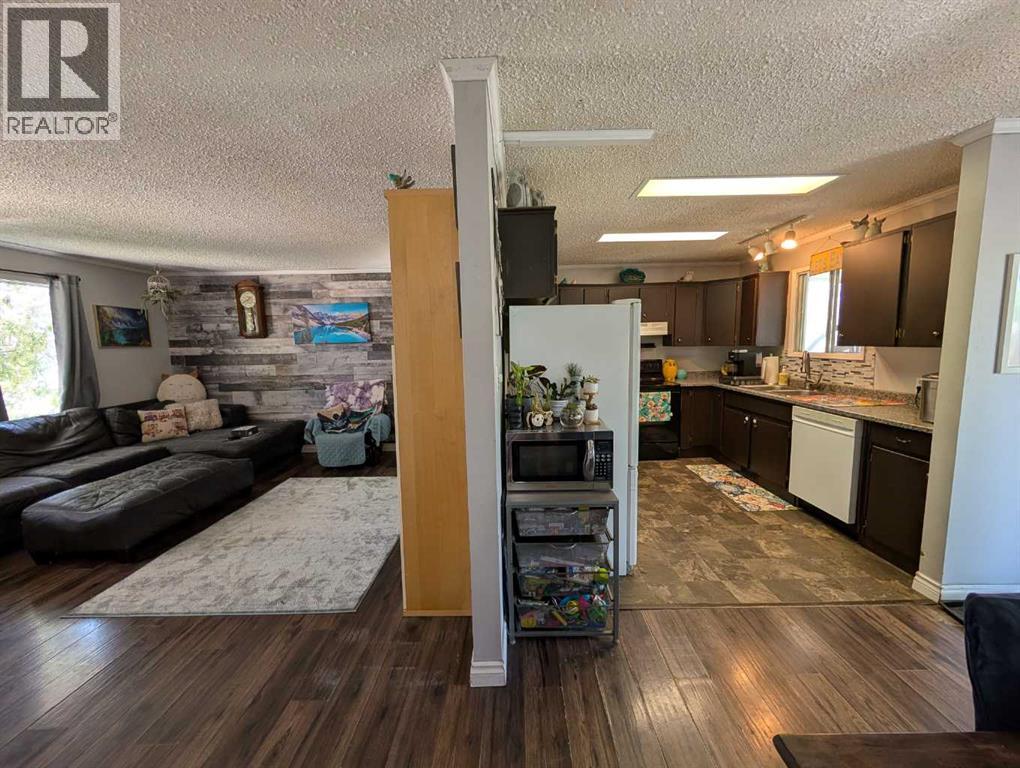 112 Sprague Way SE - 14