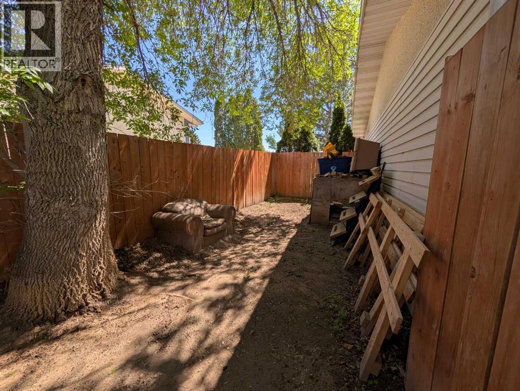 112 Sprague Way SE - 33