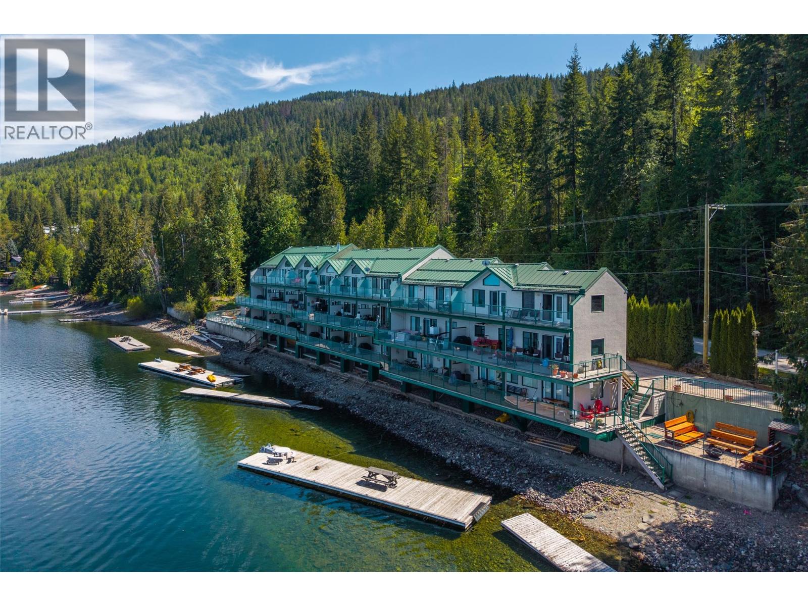 #7B 3935 Eagle Bay Road - 33