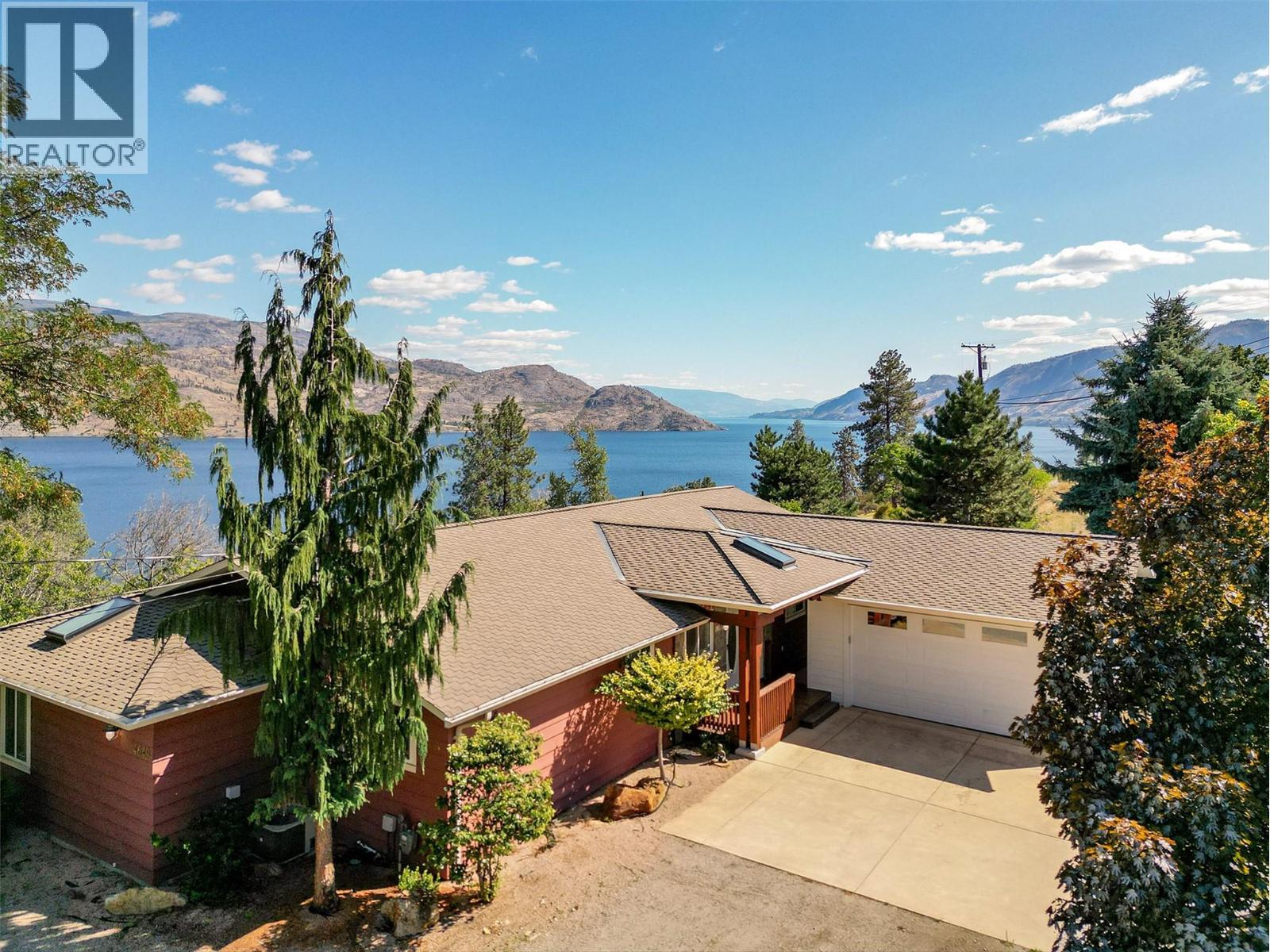 6101 Lipsett Avenue, Peachland