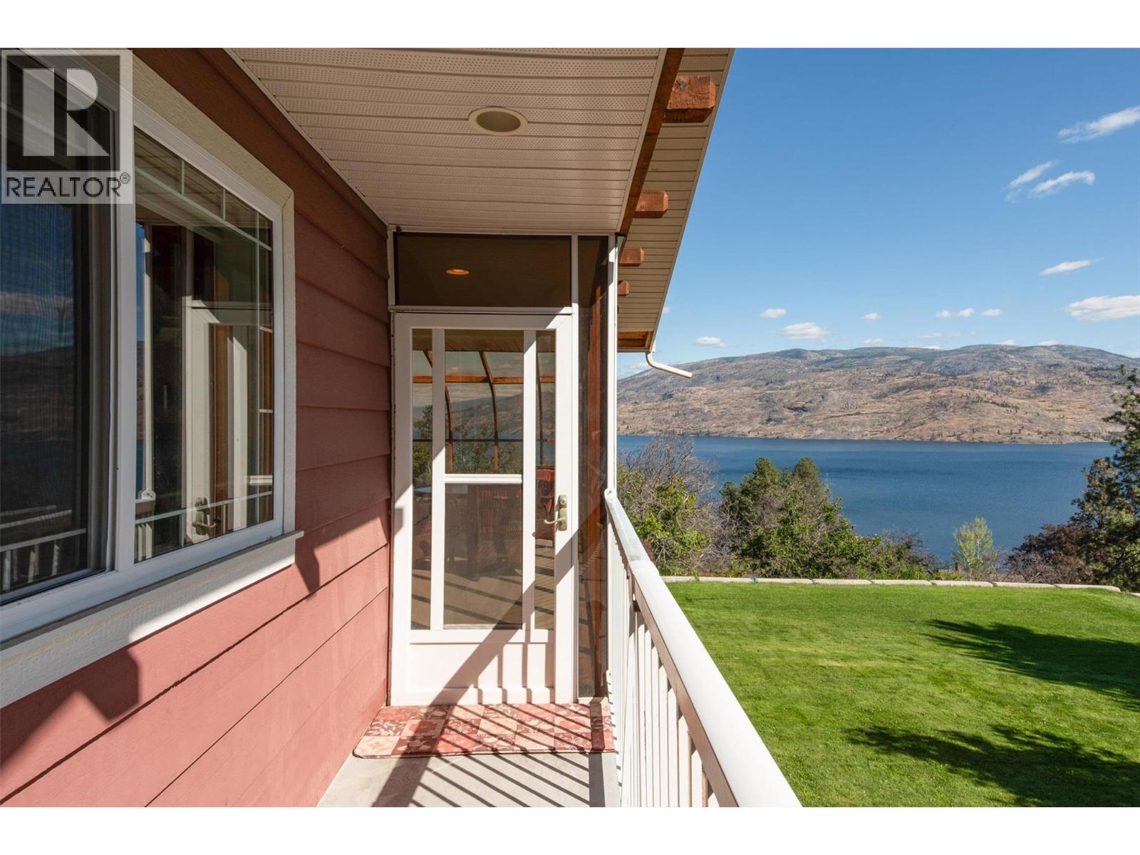 6101 Lipsett Avenue, Peachland