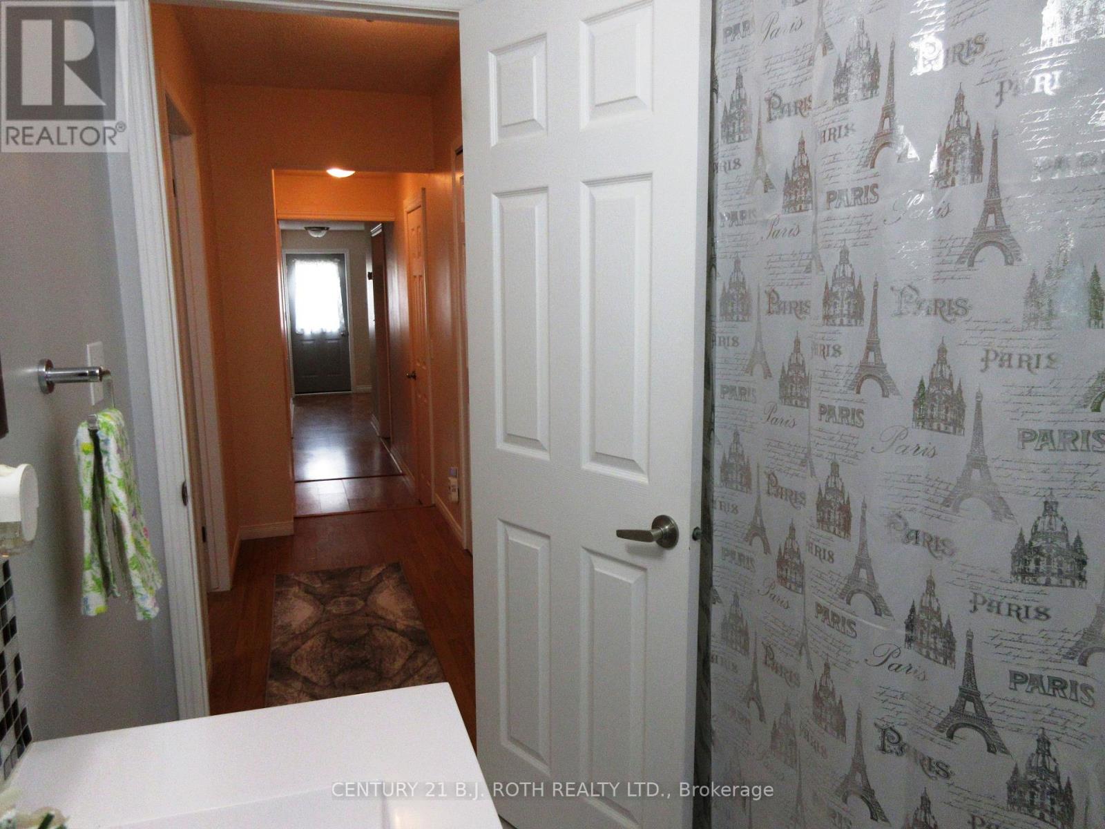 31 RIVER DRIVE - 19
