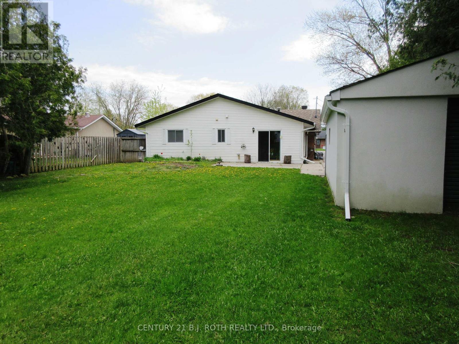 31 RIVER DRIVE - 28