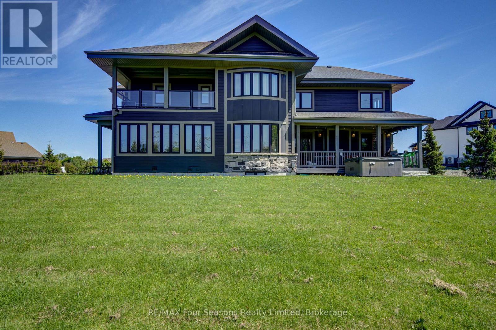 9 WINDROSE VALLEY BOULEVARD - 44