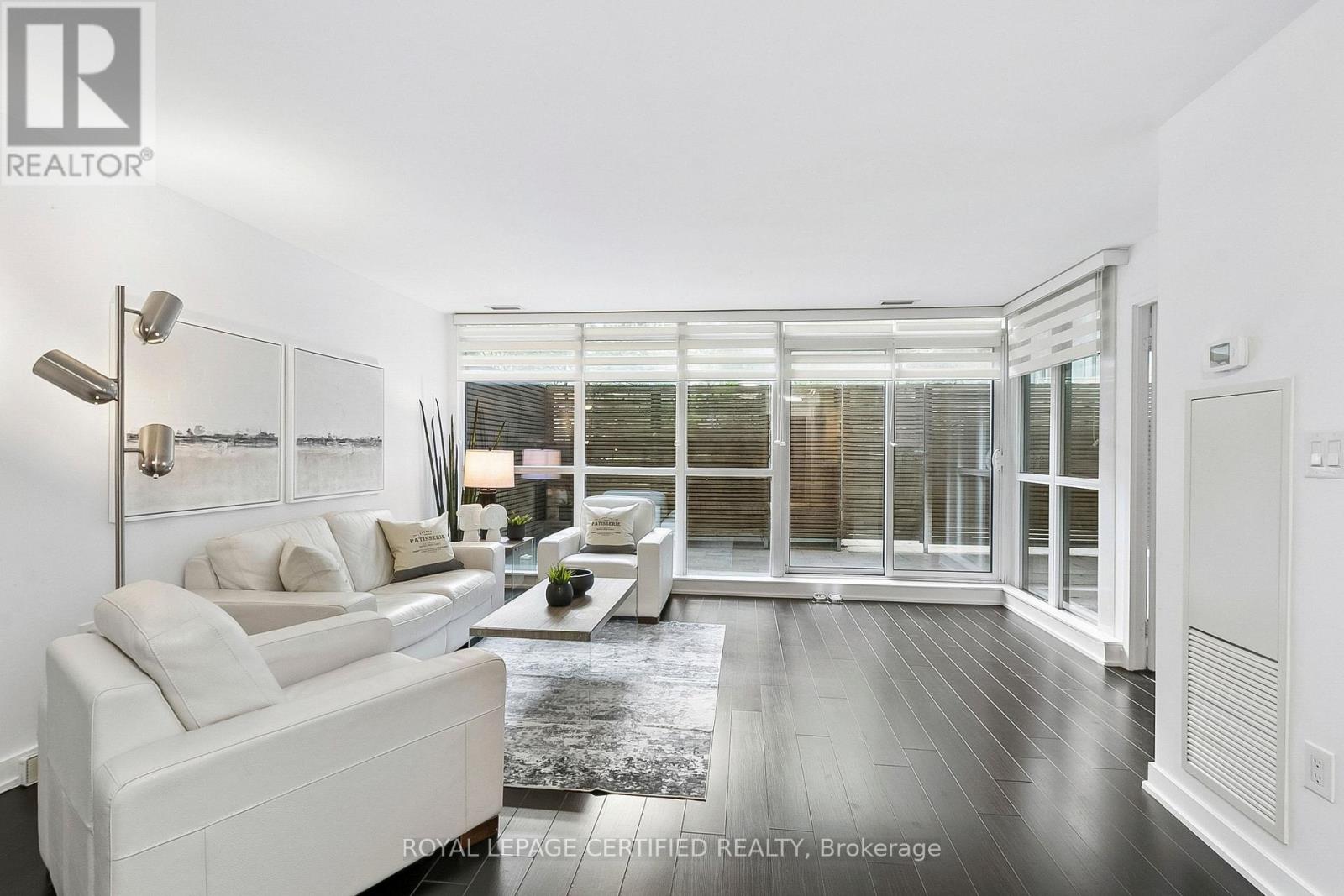 #227 10 CAPREOL COURT - 12