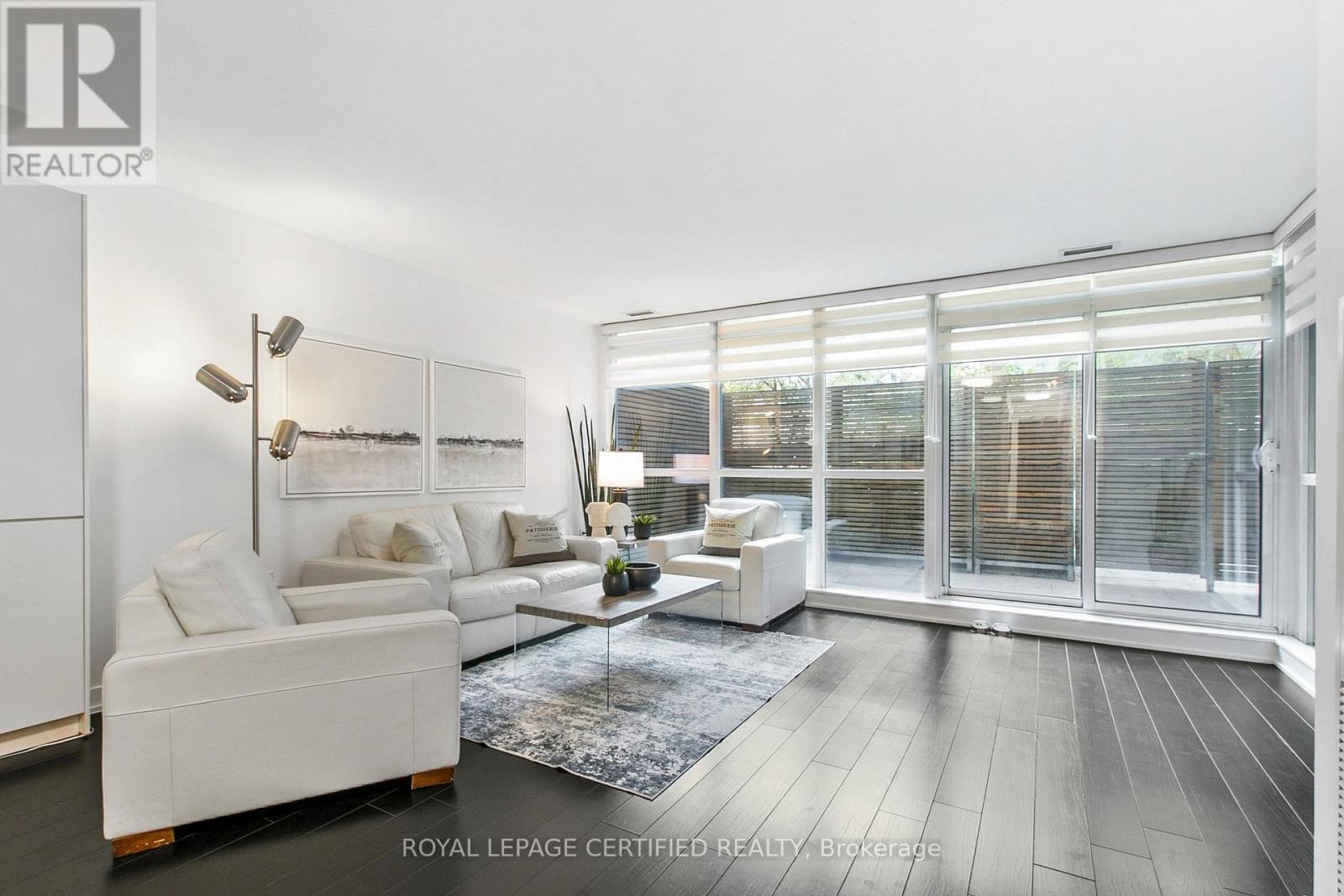 #227 10 CAPREOL COURT - 8