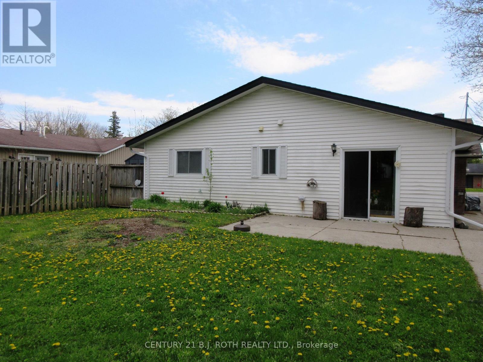 31 RIVER DRIVE - 29