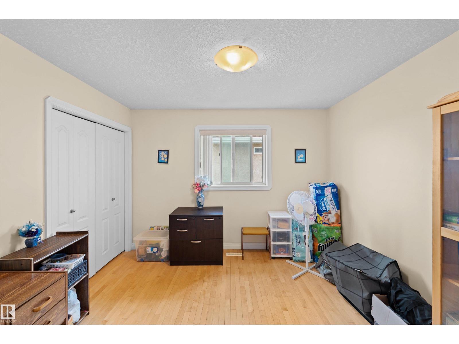 7622 168A AV NW - 28