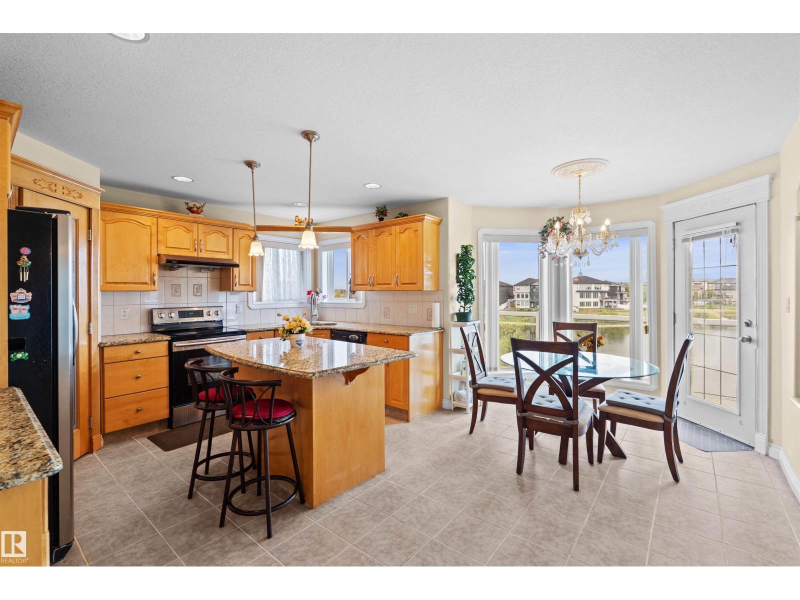 7622 168A AV NW - 9