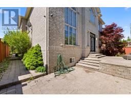 2480 Upper Valley Crescent, Oakville, ON L6H7P2 Photo 49