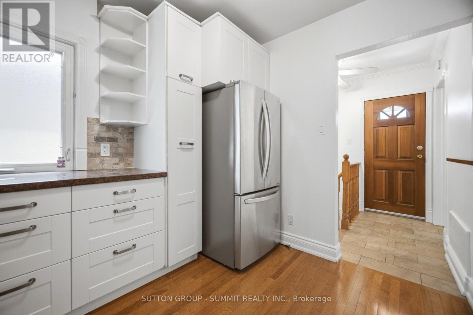 63 CHAMBERLAIN AVENUE - 10