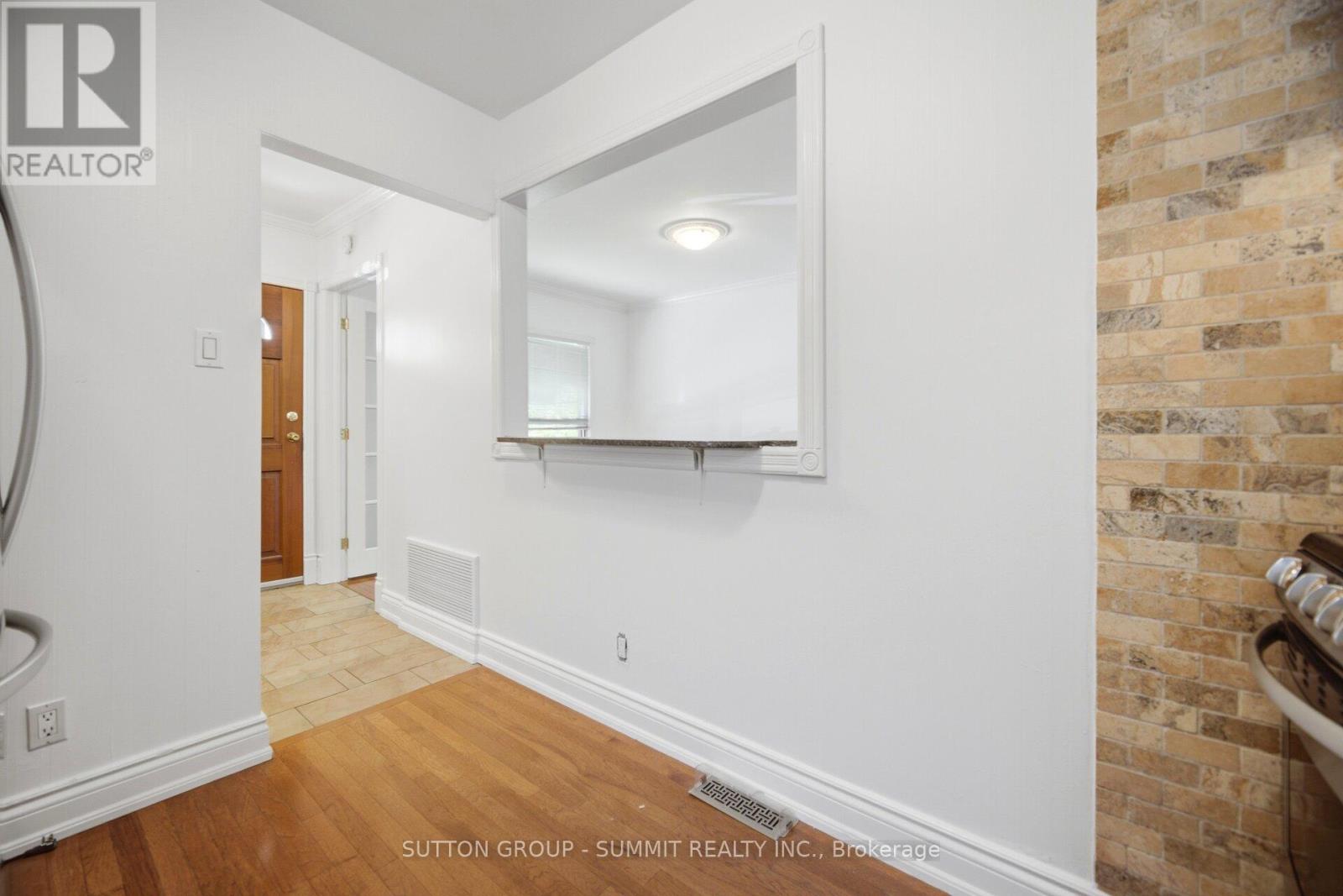 63 CHAMBERLAIN AVENUE - 11