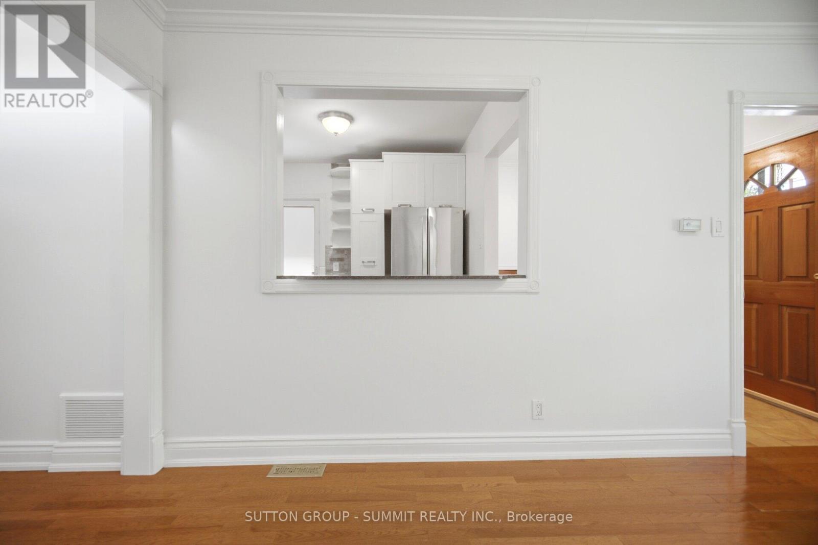 63 CHAMBERLAIN AVENUE - 13