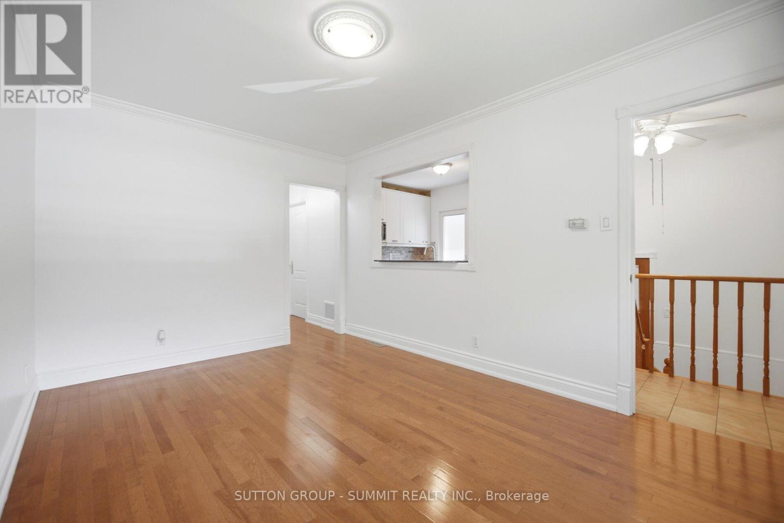 63 CHAMBERLAIN AVENUE - 14