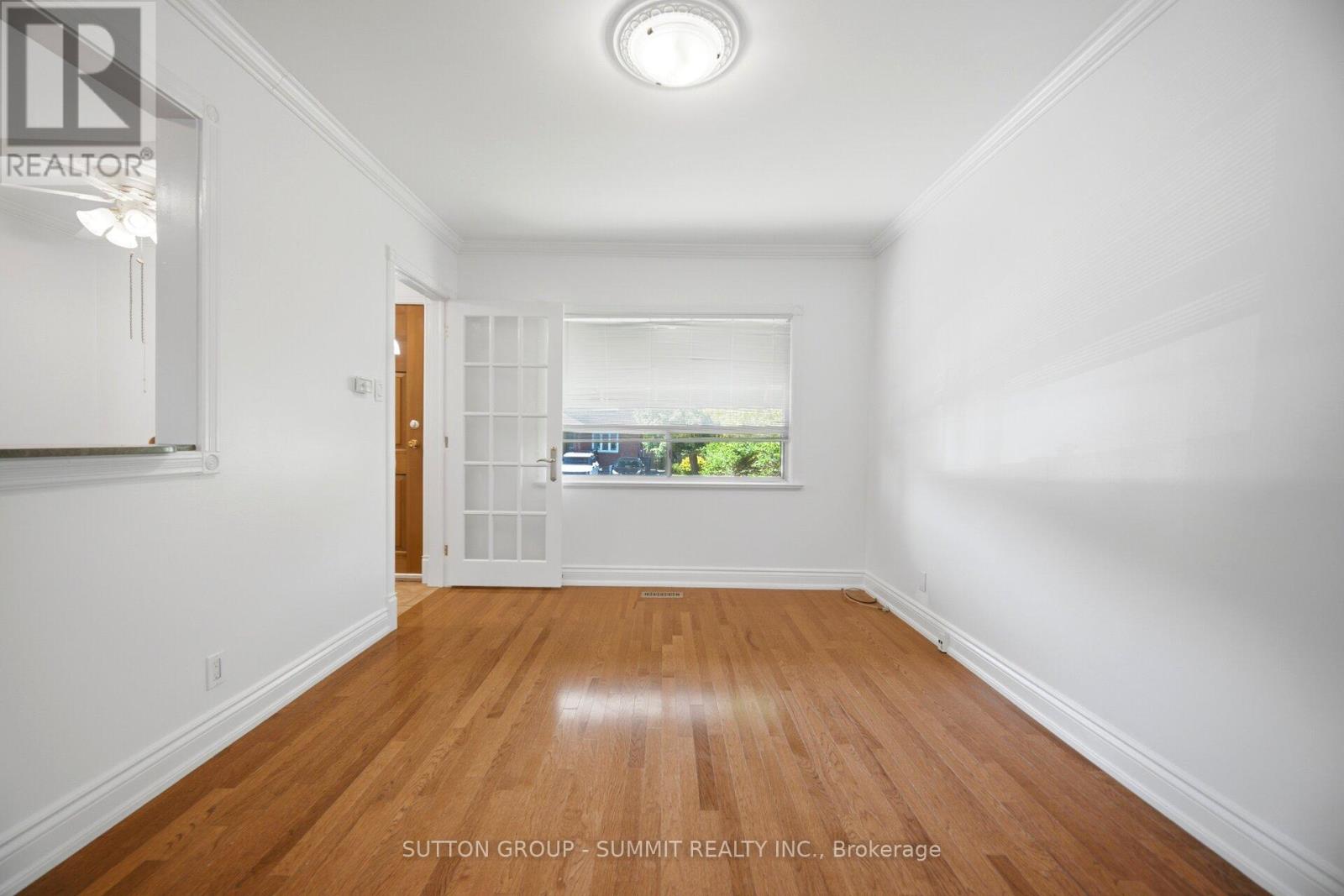 63 CHAMBERLAIN AVENUE - 16
