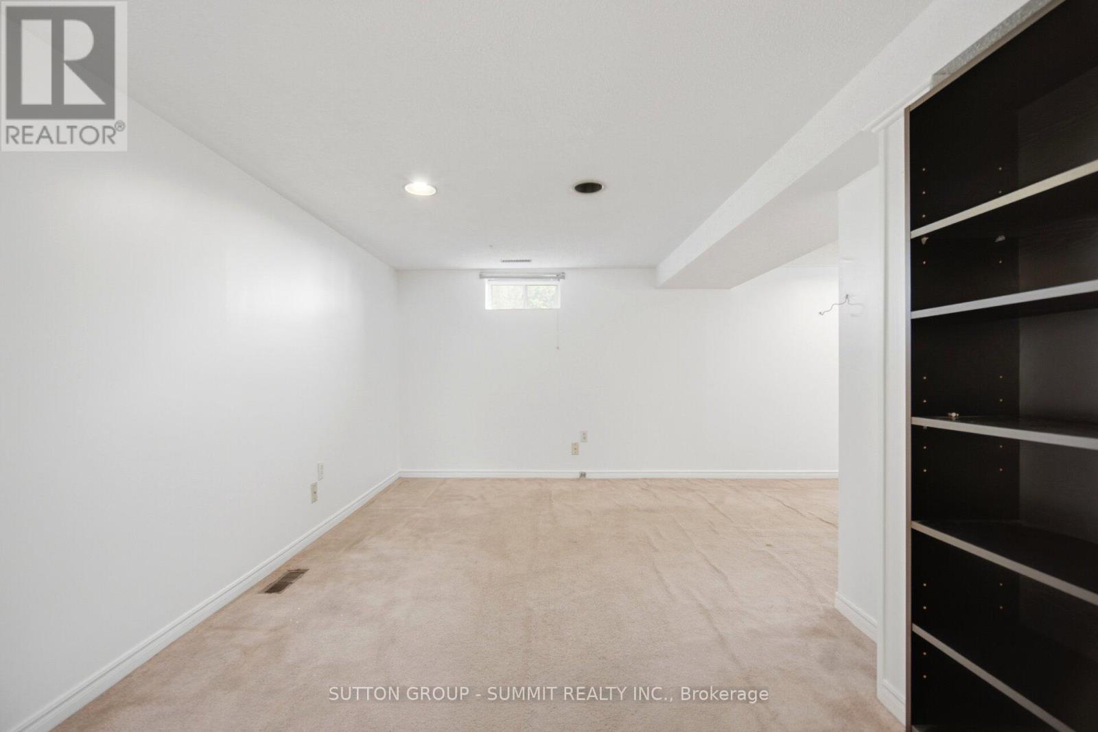 63 CHAMBERLAIN AVENUE - 33