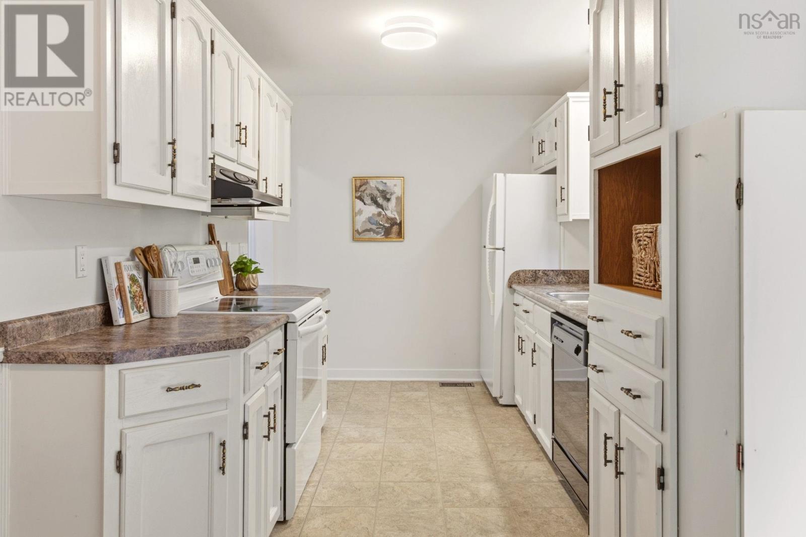 Property 33 of 33 of 13 Belle Vista Drive