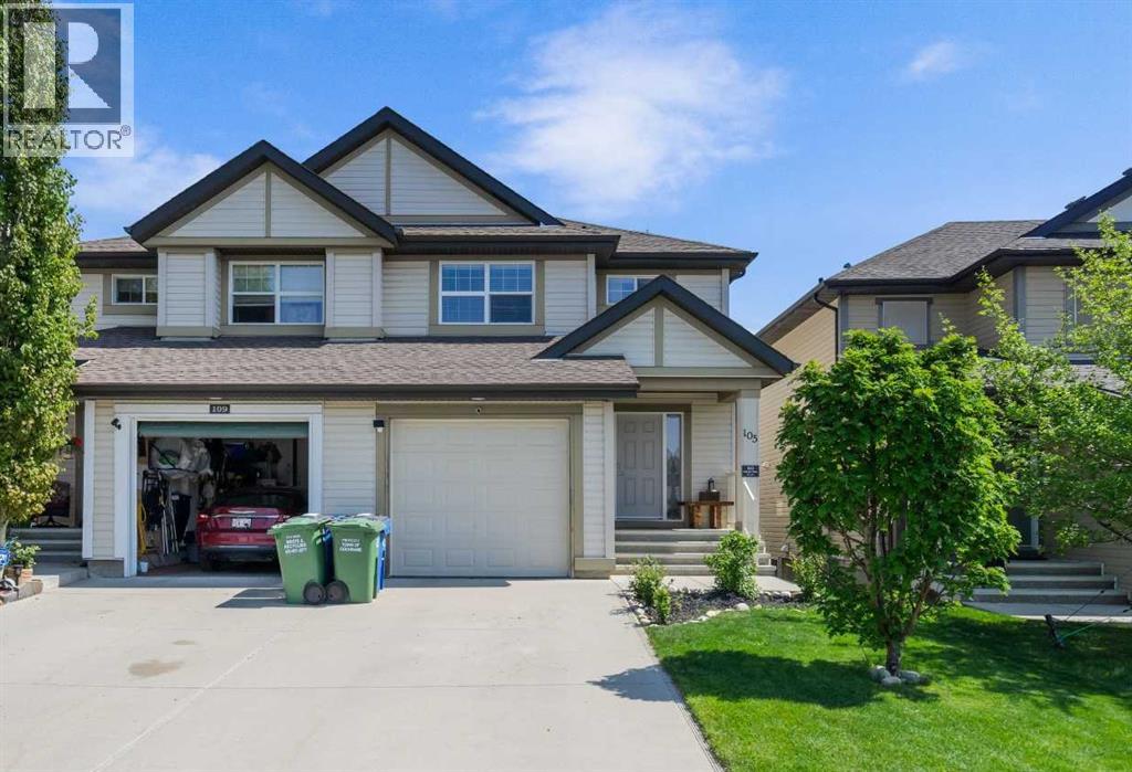 105 Sunset Common, Cochrane