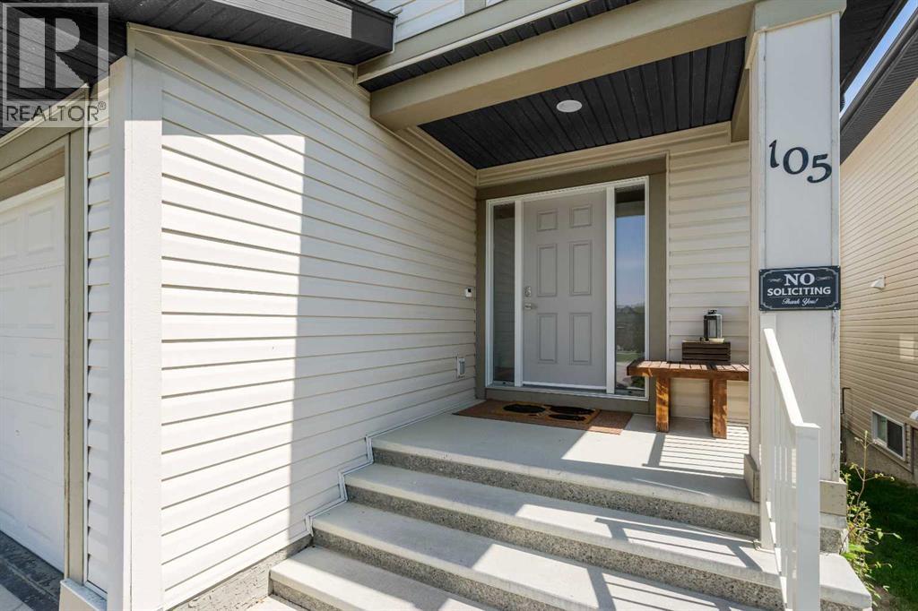 105 Sunset Common, Cochrane