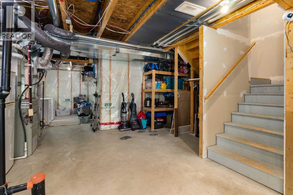 105 Sunset Common, Cochrane