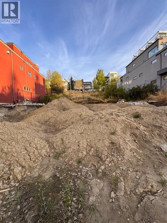1931 28 Avenue SW — photo 6