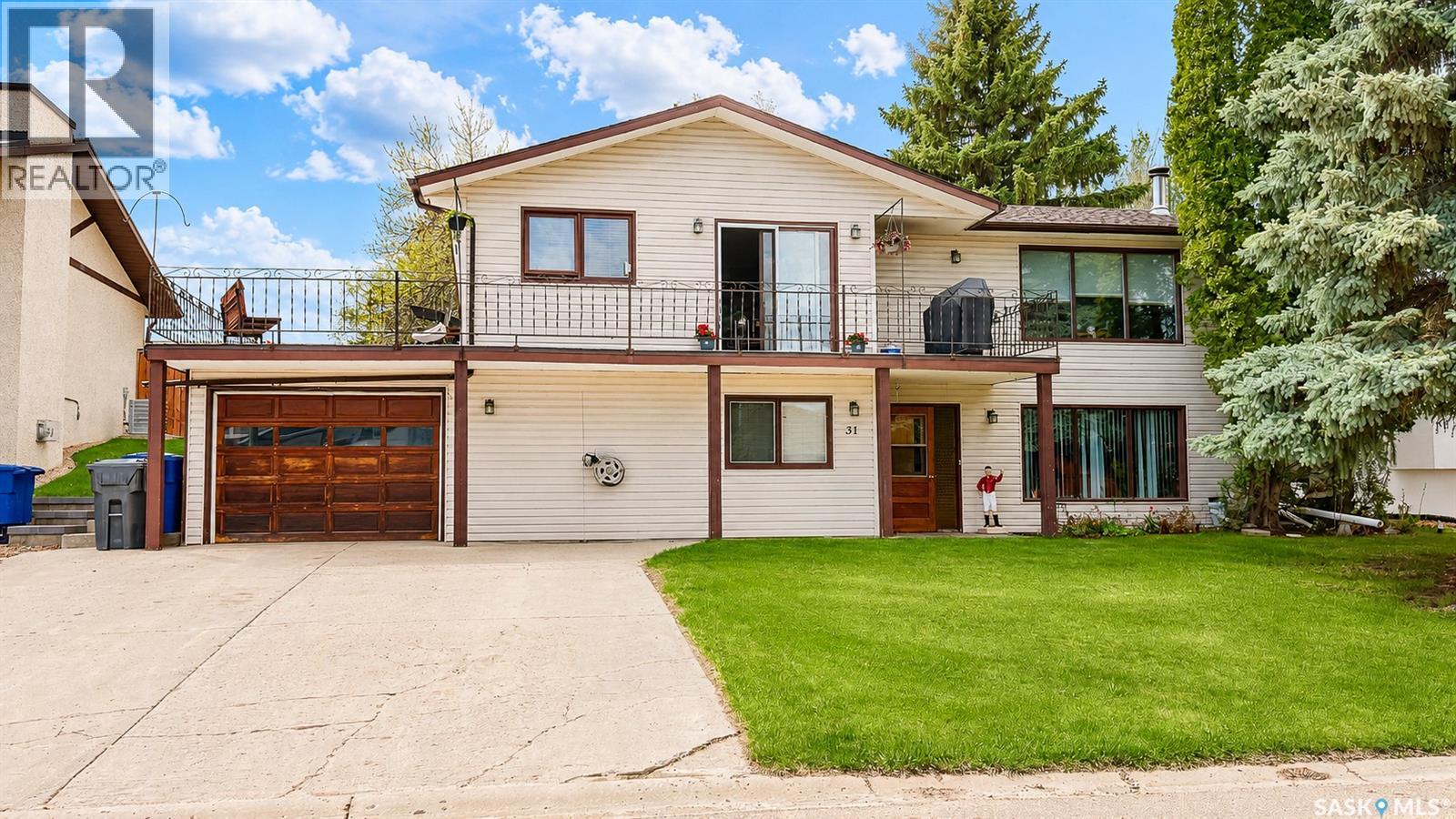 31 Riverbend CRESCENT - 1