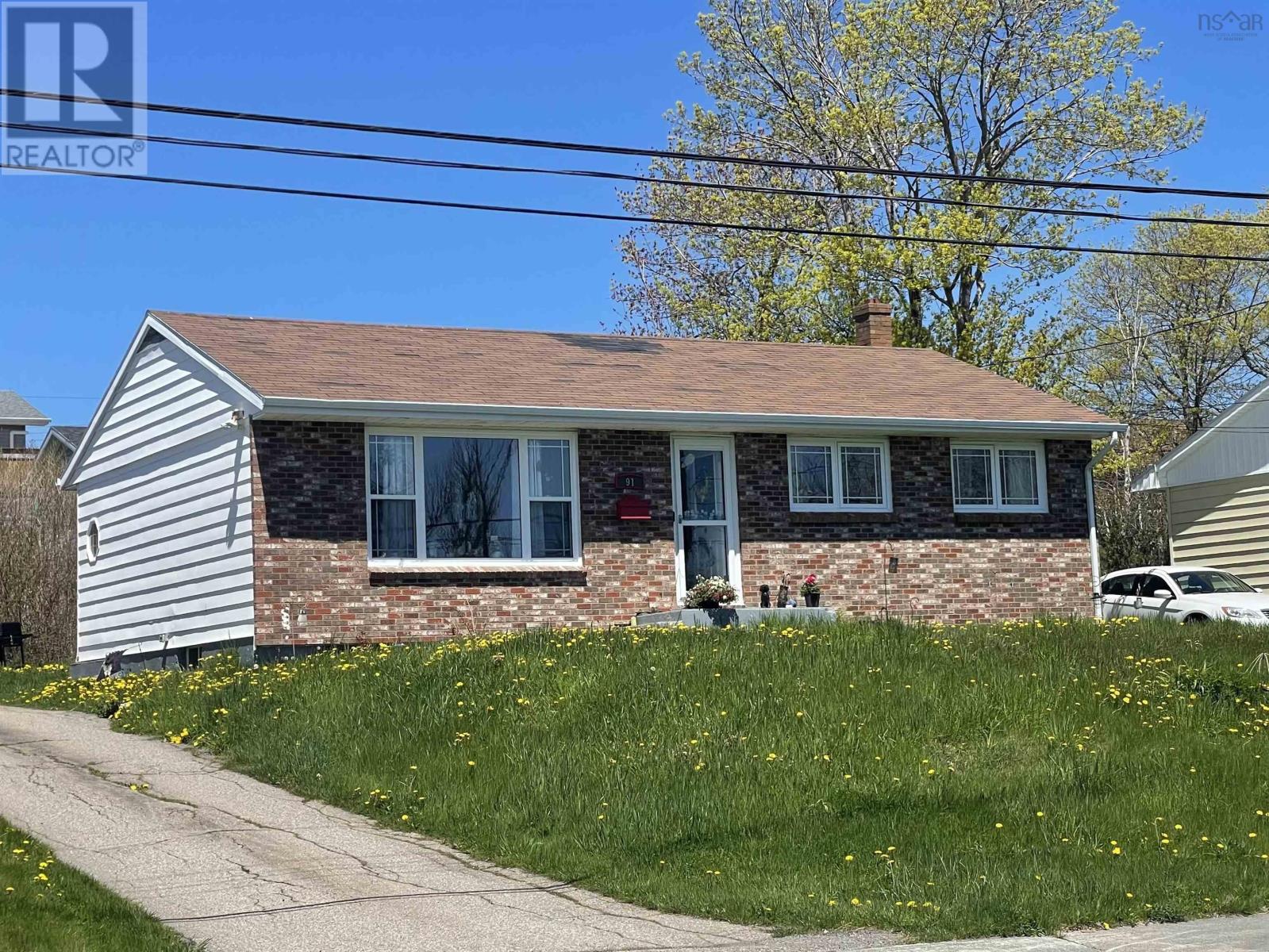 91 Meech Avenue - 1