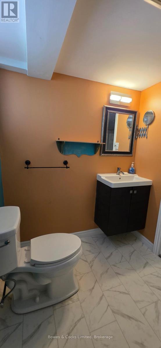 75 NORTH PARK GARDENS - 20