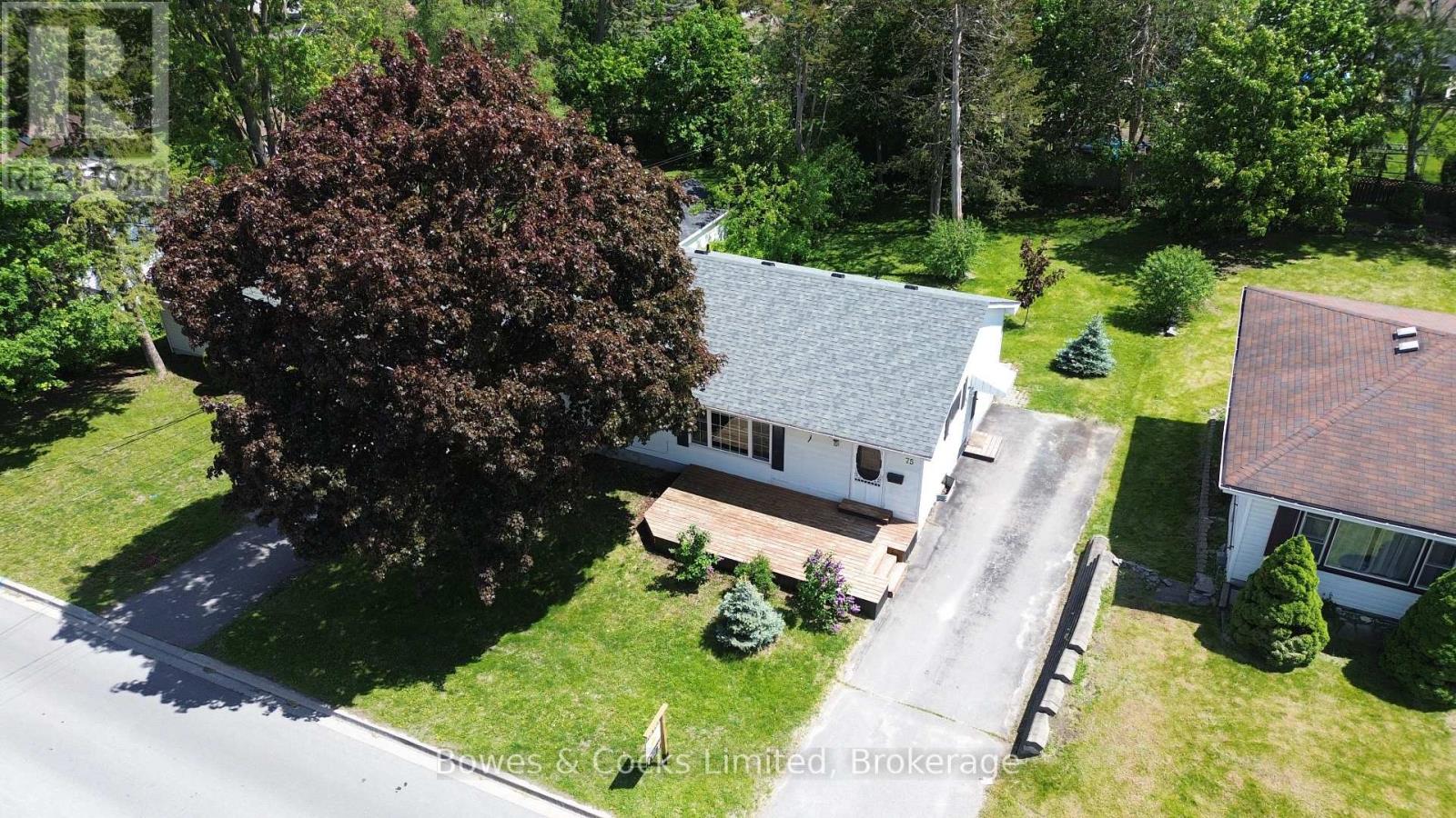 75 NORTH PARK GARDENS - 26
