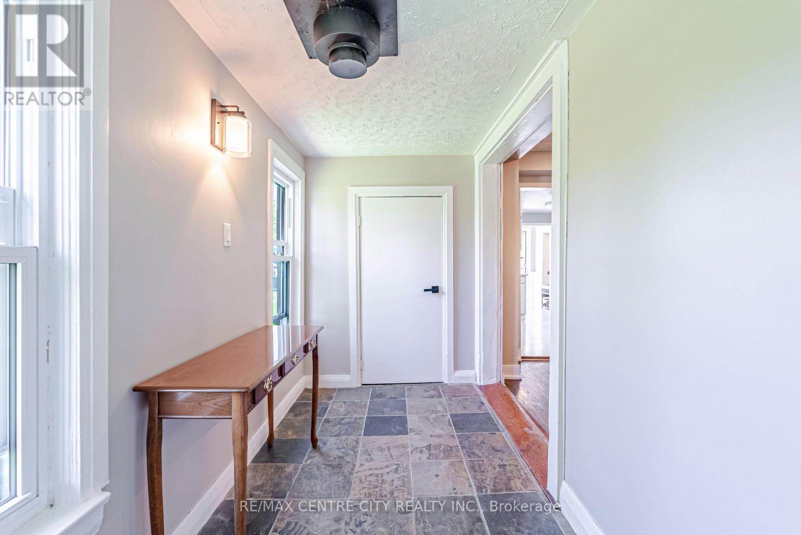 11812 SUPERIOR STREET - 21