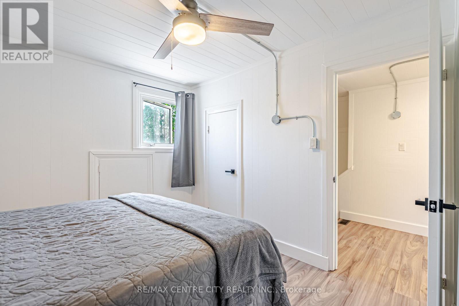 11812 SUPERIOR STREET - 27