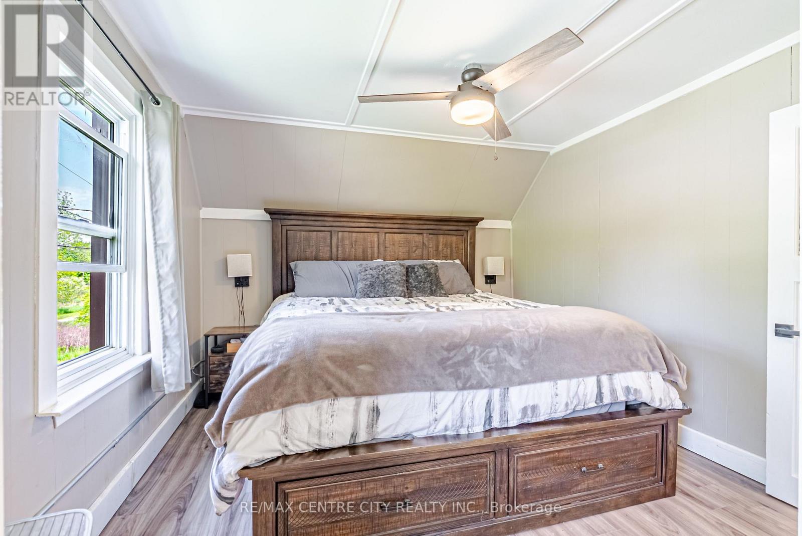 11812 SUPERIOR STREET - 29