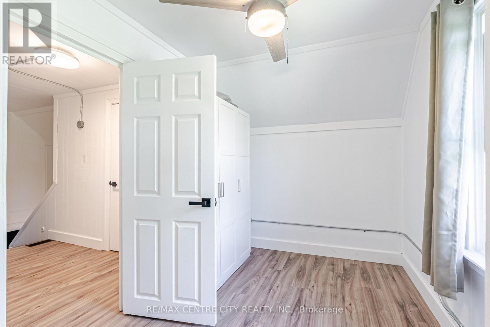 11812 SUPERIOR STREET - 31