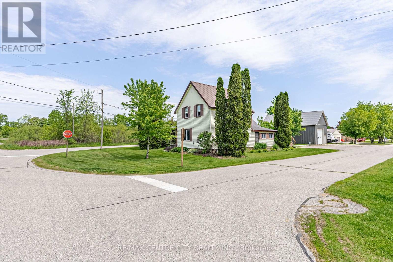 11812 SUPERIOR STREET - 5