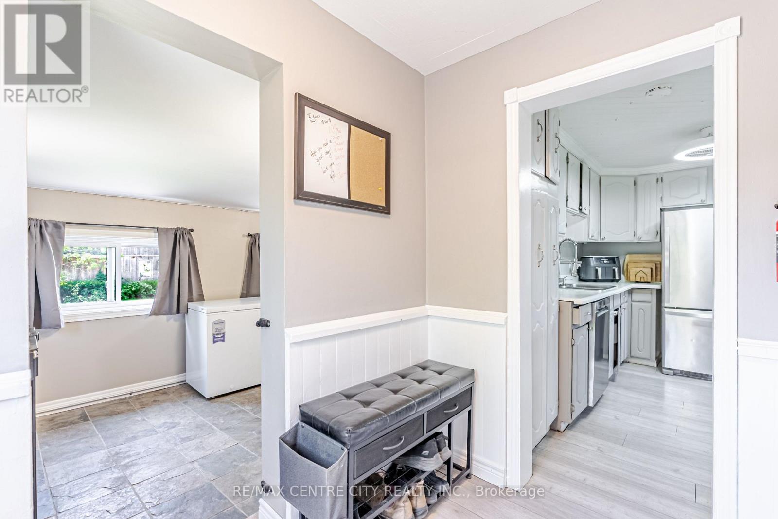 11812 SUPERIOR STREET - 8