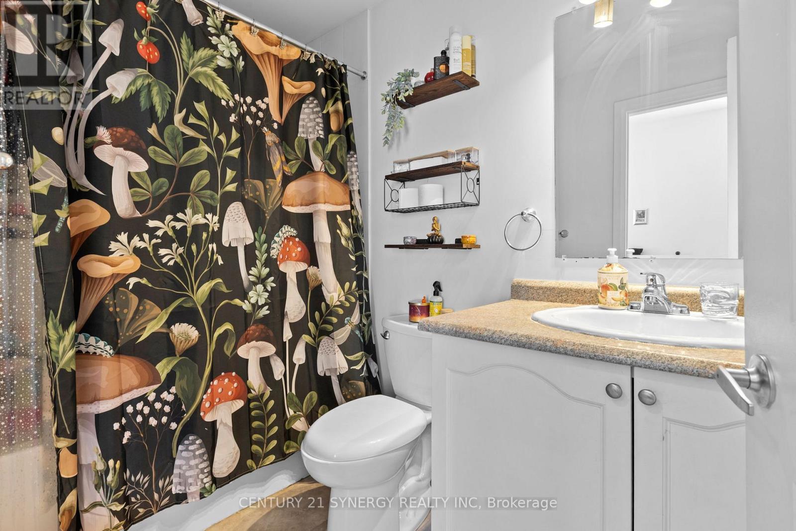 85-87 VICTORIA STREET - 19