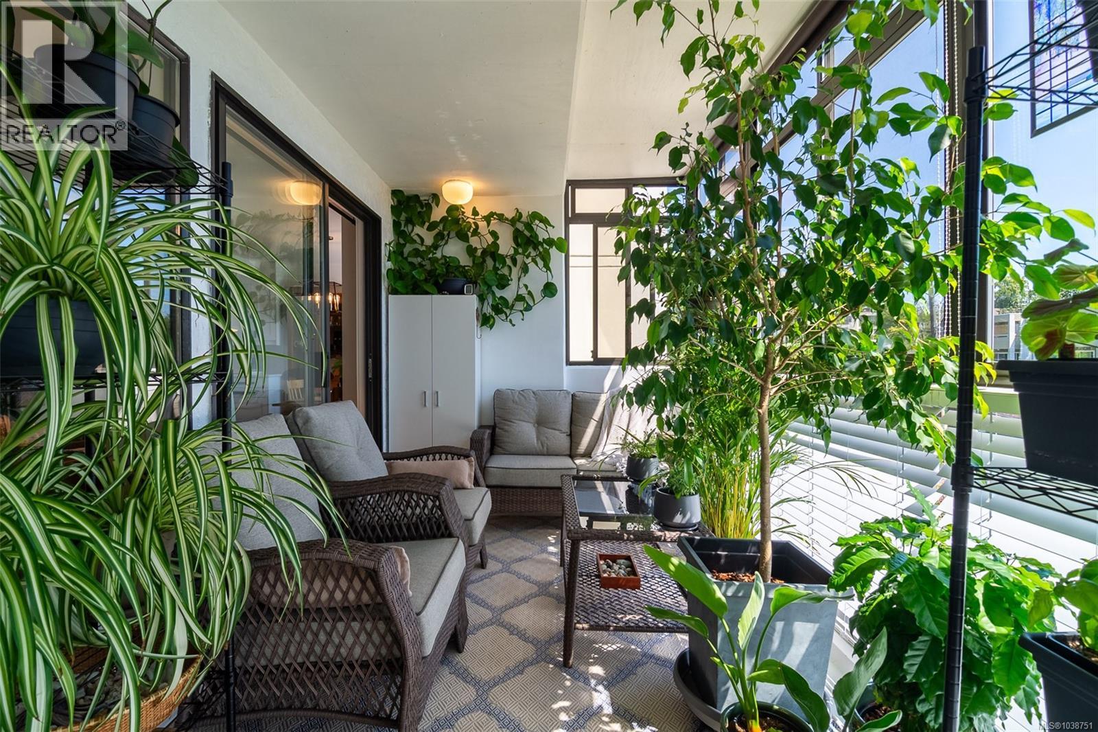 #403 420 Linden Ave - 17