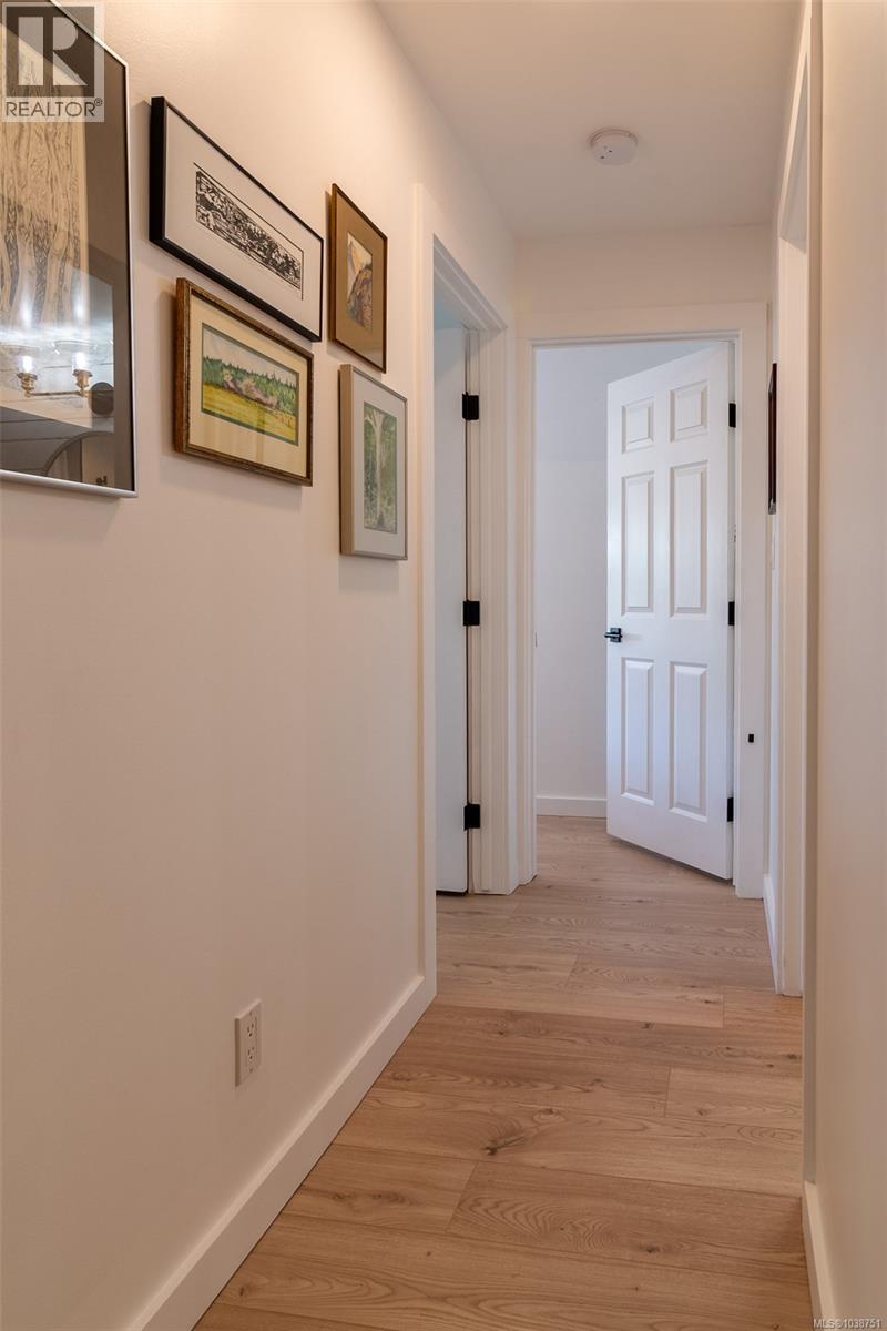 #403 420 Linden Ave - 18