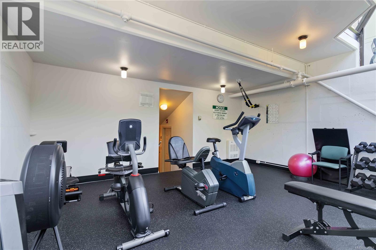 #403 420 Linden Ave - 33