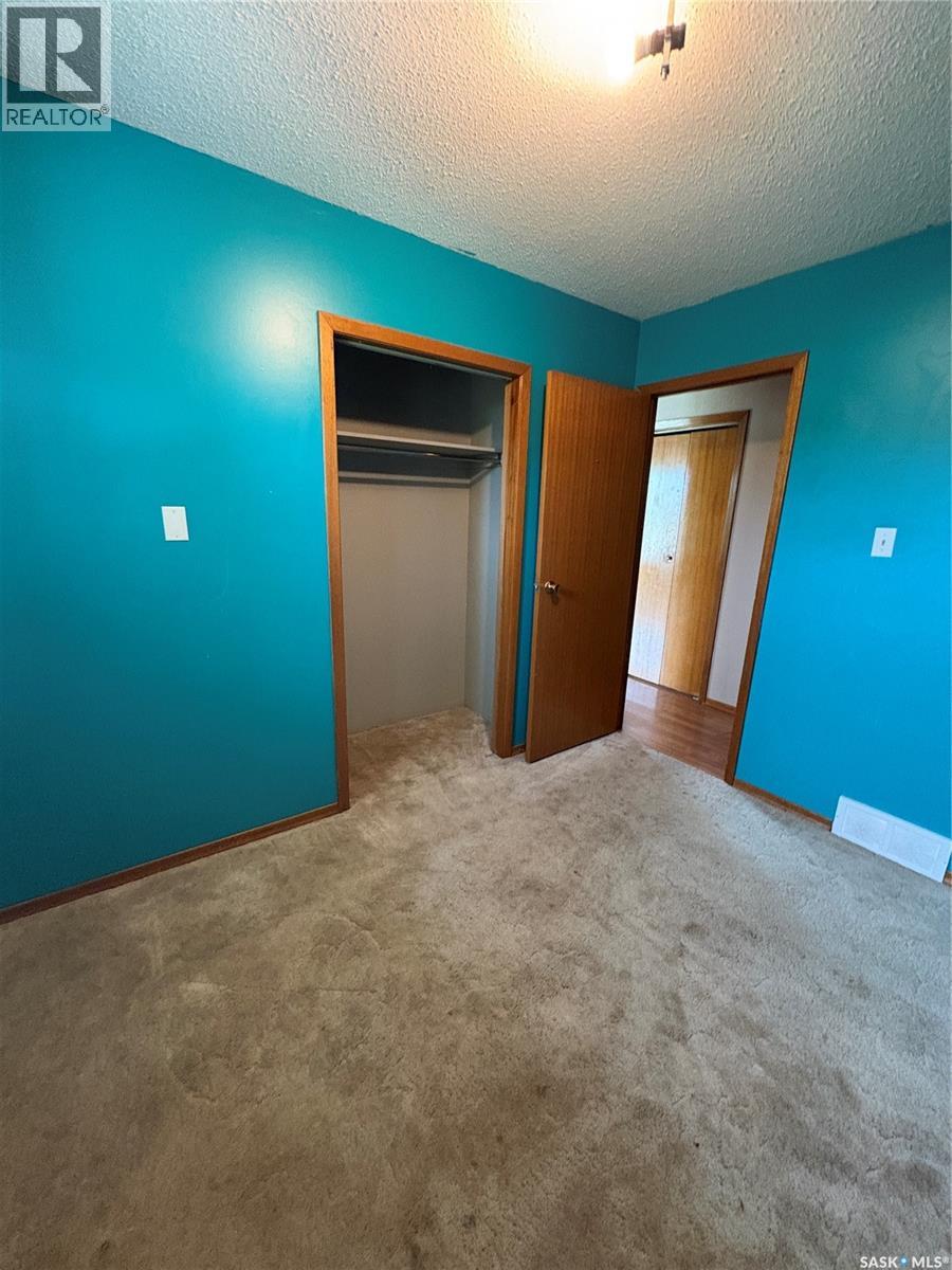 660 Alberta AVENUE - 18