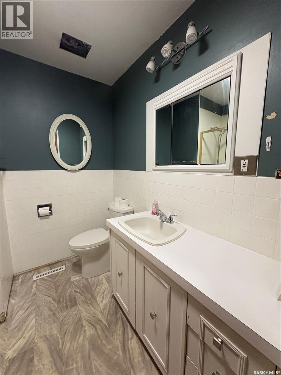 660 Alberta AVENUE - 19